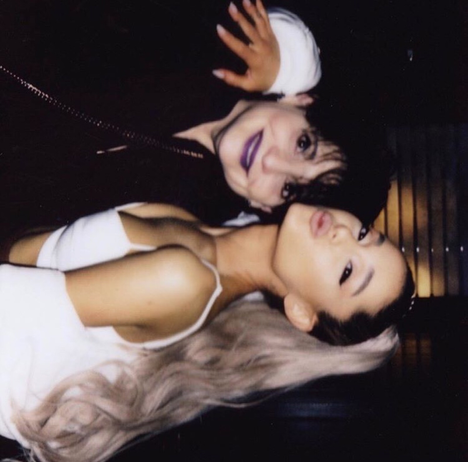 ariana grande ins