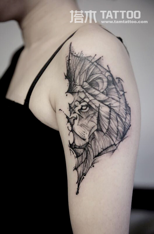 创意狮子纹身图案