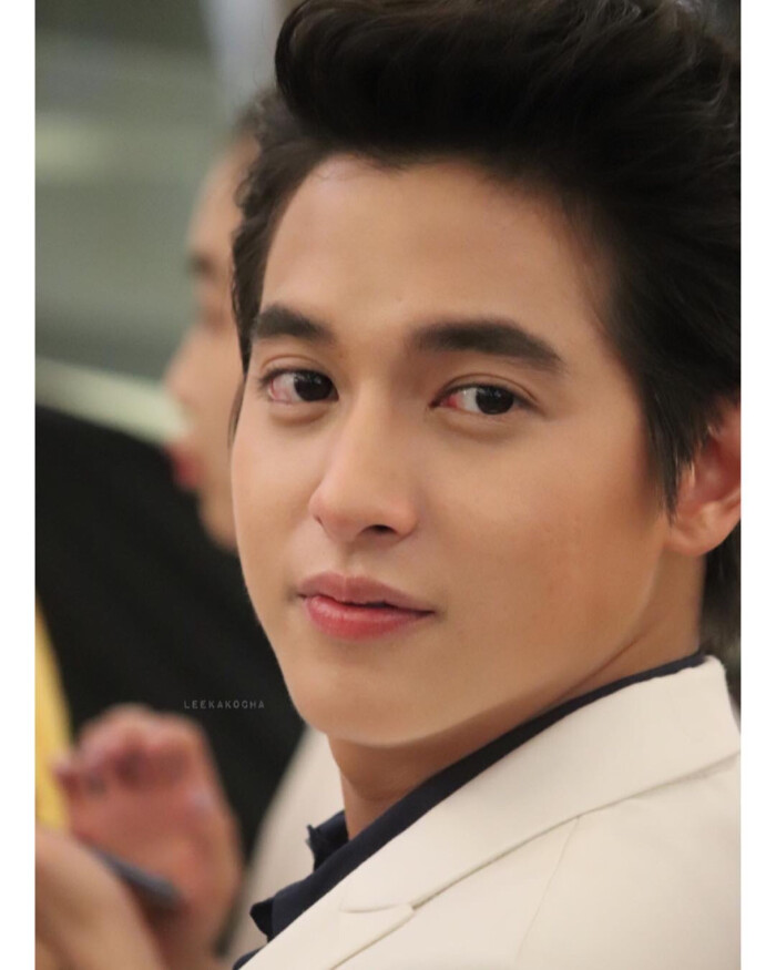 james jirayu tangsrisuk 三胖 吉拉宇·唐思苏克