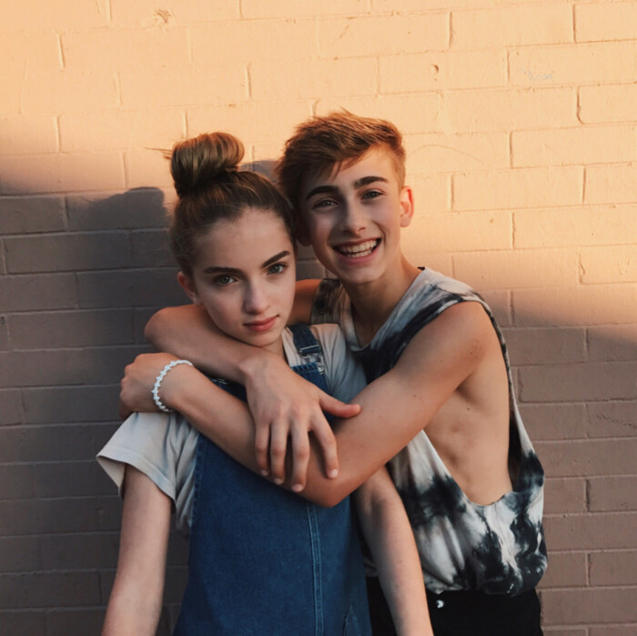 奥兰多兄妹 johnny orlando/lauren orlando