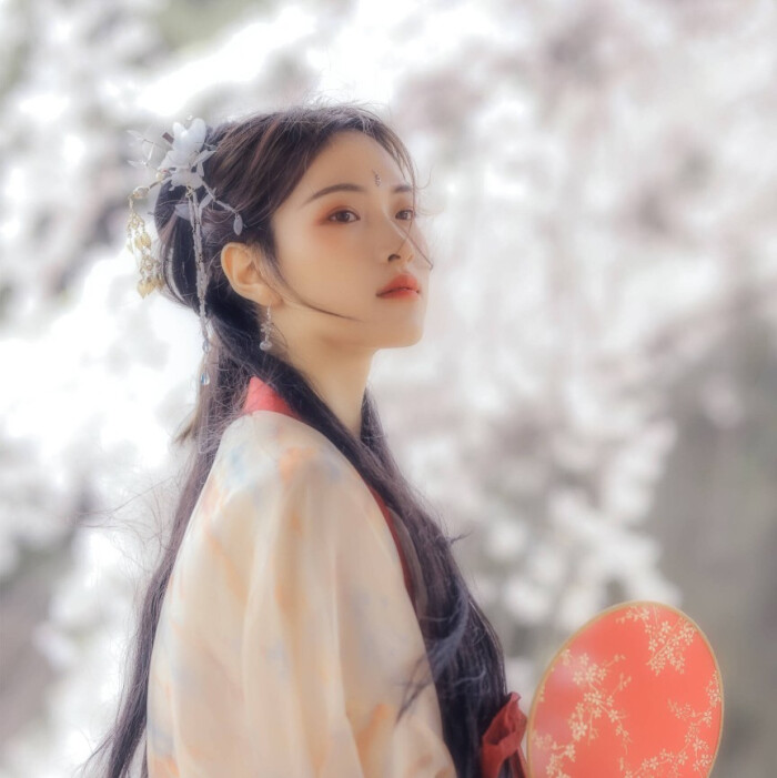 古风头像 女生头像 森系 唯美 小清新 文艺 意境 侵删