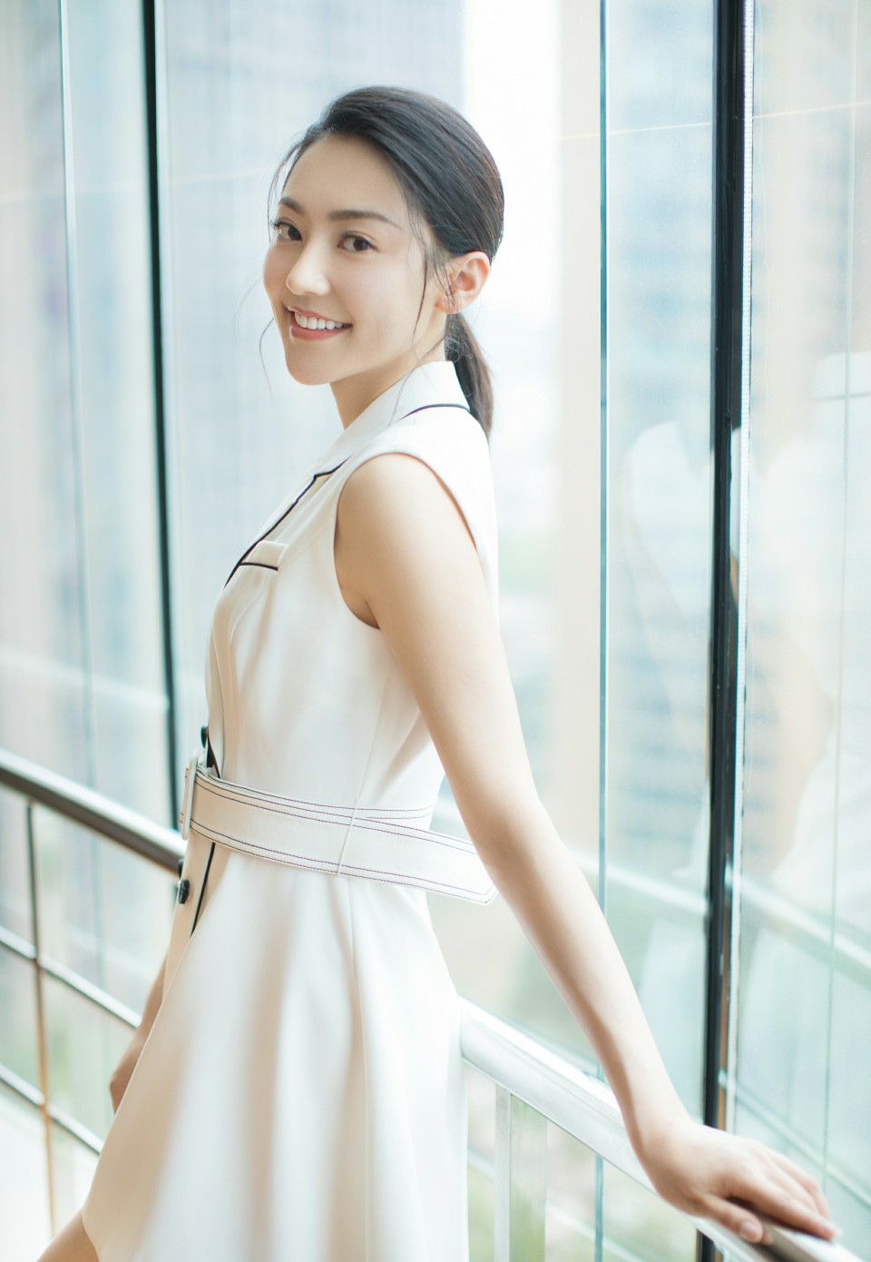 黄梦莹 