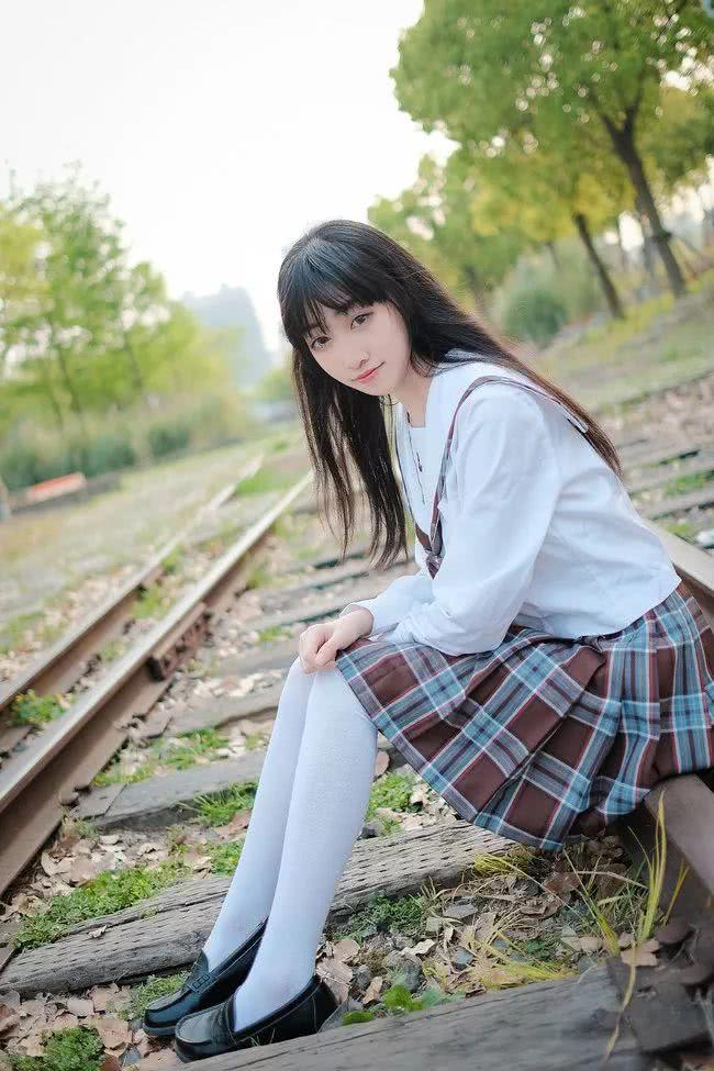 cos 少女 白丝学生装