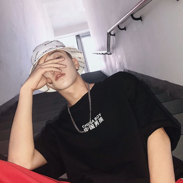男头 酷 黑白 背影