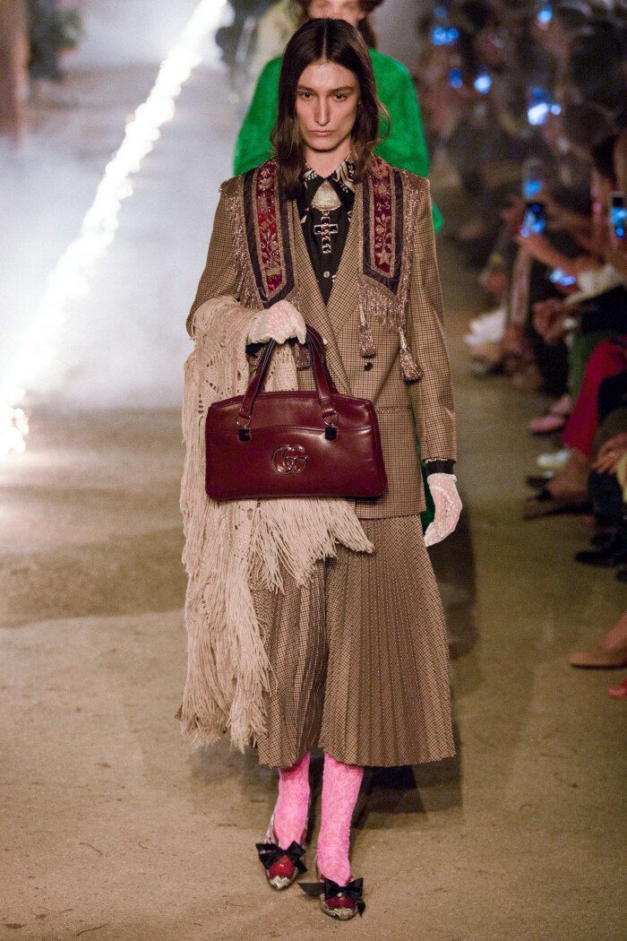 Gucci(古驰)2019早春系列大秀于法国阿尔…-堆