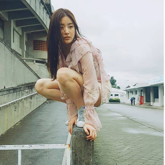 姜素拉 