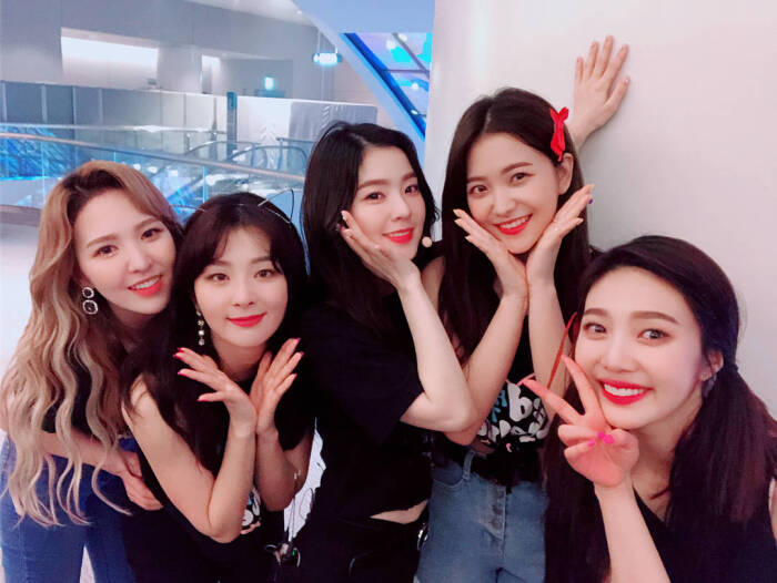 redvelvet