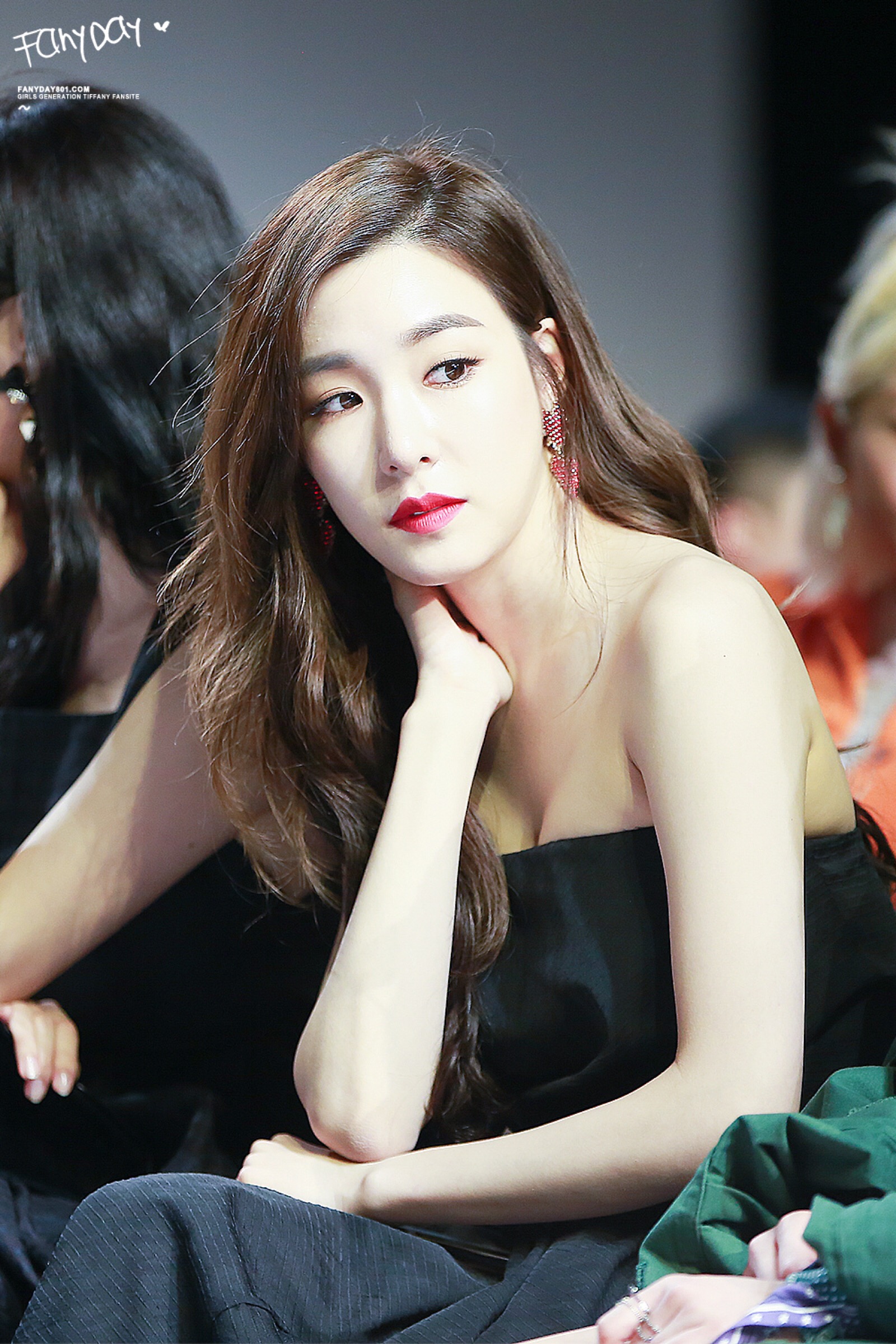 黄美英 tiffany