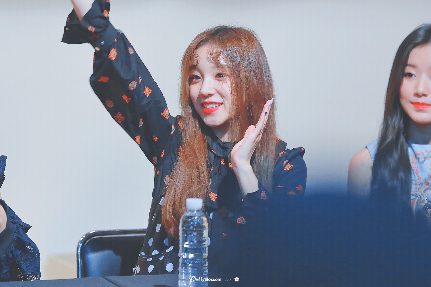 宋雨琦 180609 中区签售会高清饭拍 cr.cherryblossom0923