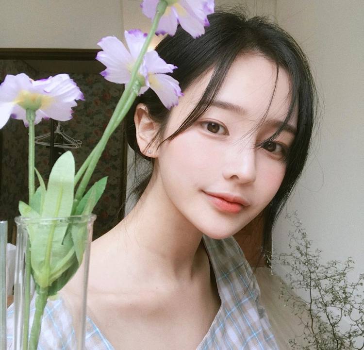 女生头像 背景图