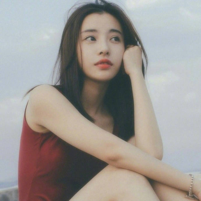 四十多岁女人自然头像,七零后女人微信头像 女生头像侧脸长发短发by你要明媚