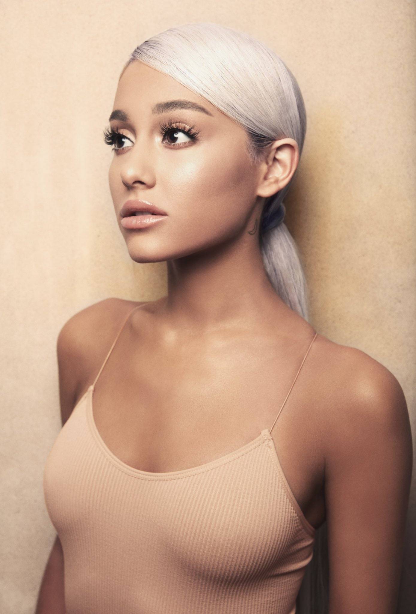 ariana grande a妹