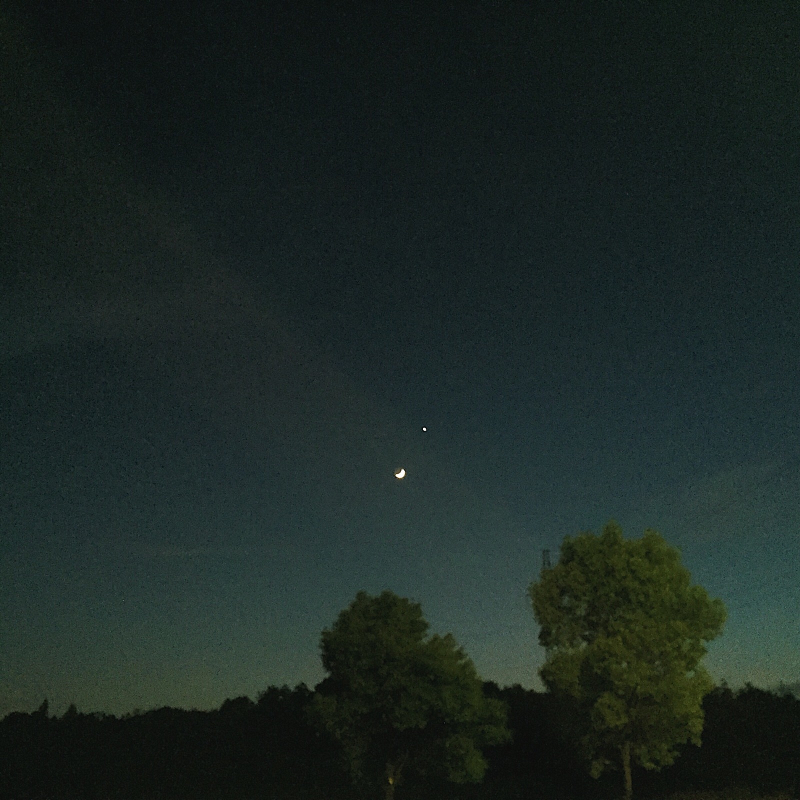 夏天晚上的天空美极了