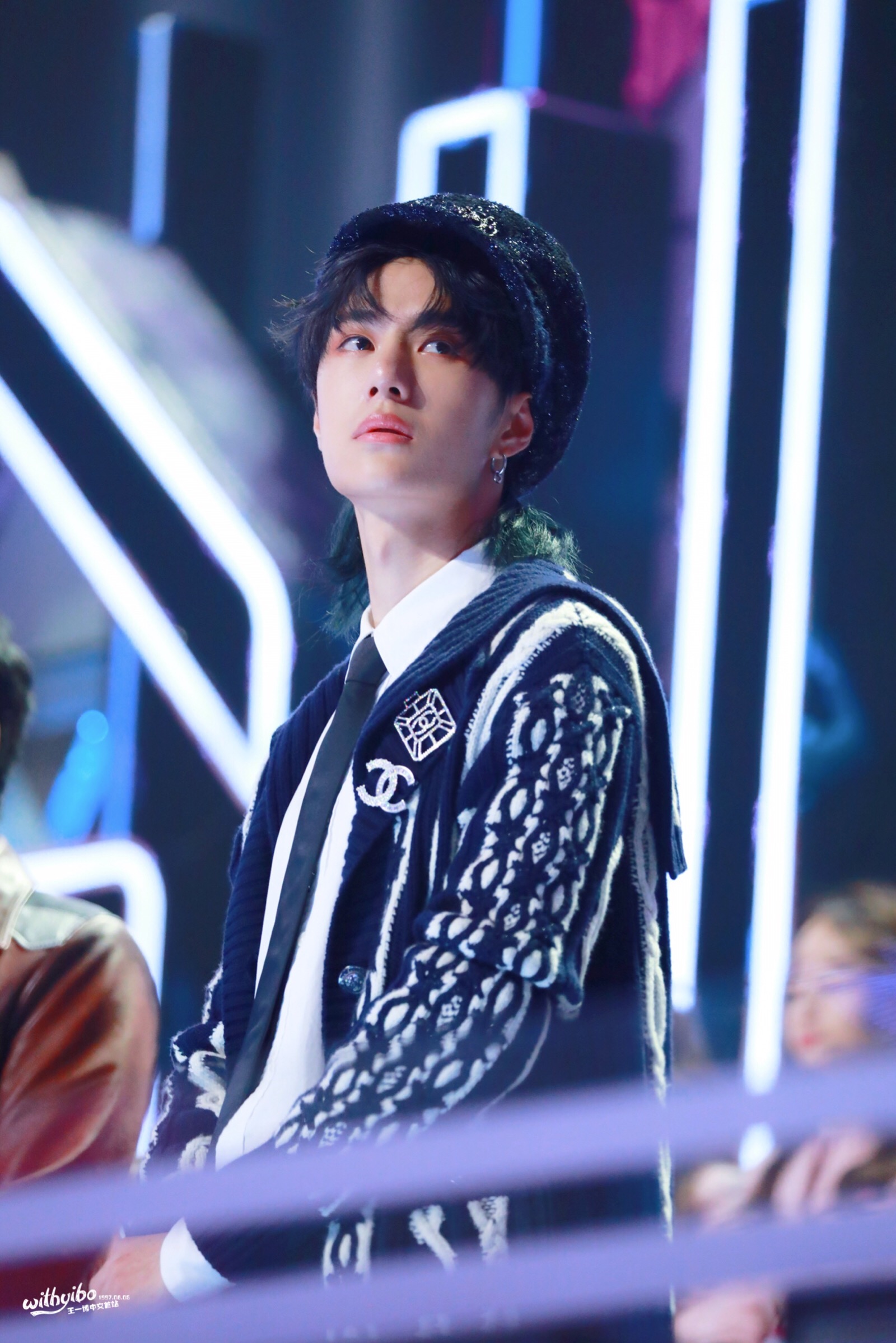 180623 创造101总决赛@uniq-王一博 cr:logo