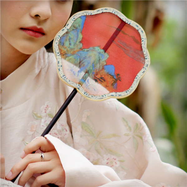 定制【霜翎阁】汉服古风竹木长柄丝八瓣仙气夏扇子工艺配饰品千里江山