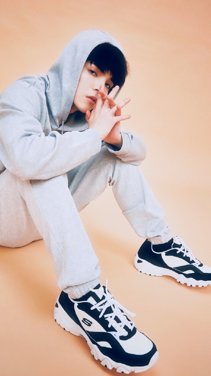 朱星杰#偶像练习生#朱星杰j_zen x skechers斯凯奇 2018