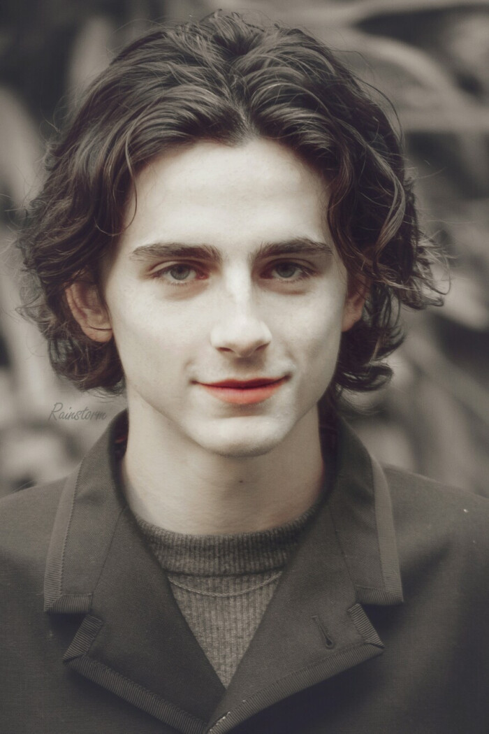 蒂莫西·柴勒梅德timothéechalamet(请以你的名字呼唤我)