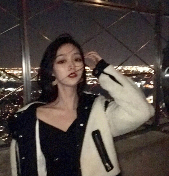 港风女生头像