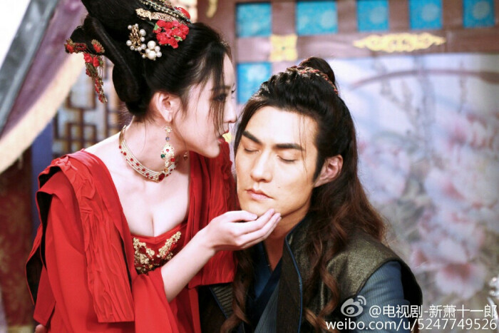 新萧十一郎 严屹宽,甘婷婷,李依晓,朱一龙,张含韵,吕良伟,元华,于青斌
