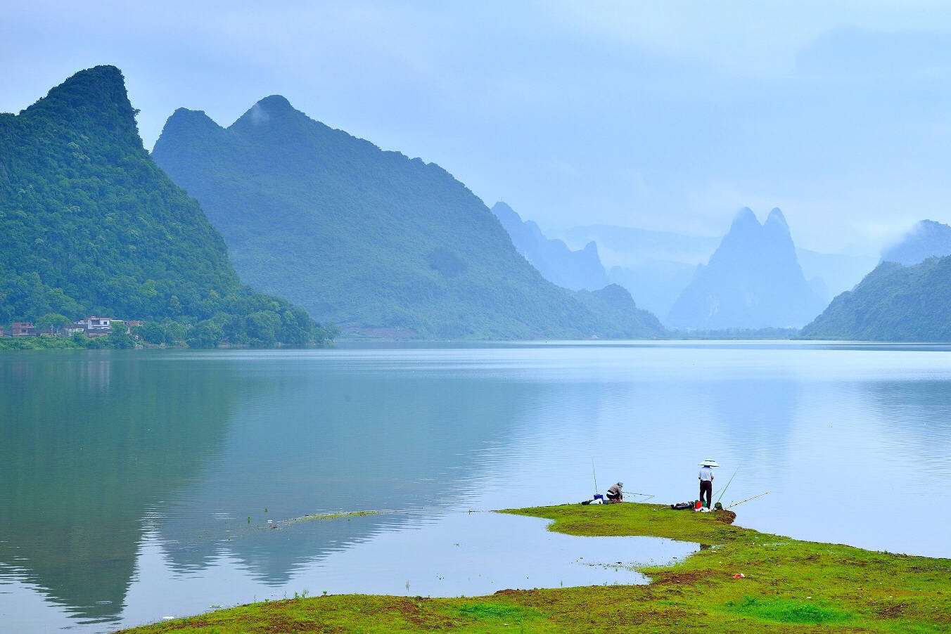 山清水秀