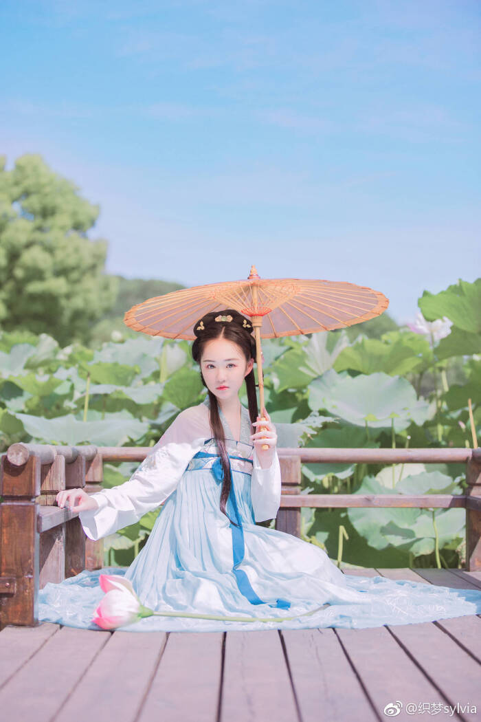 莹月 堆糖网
