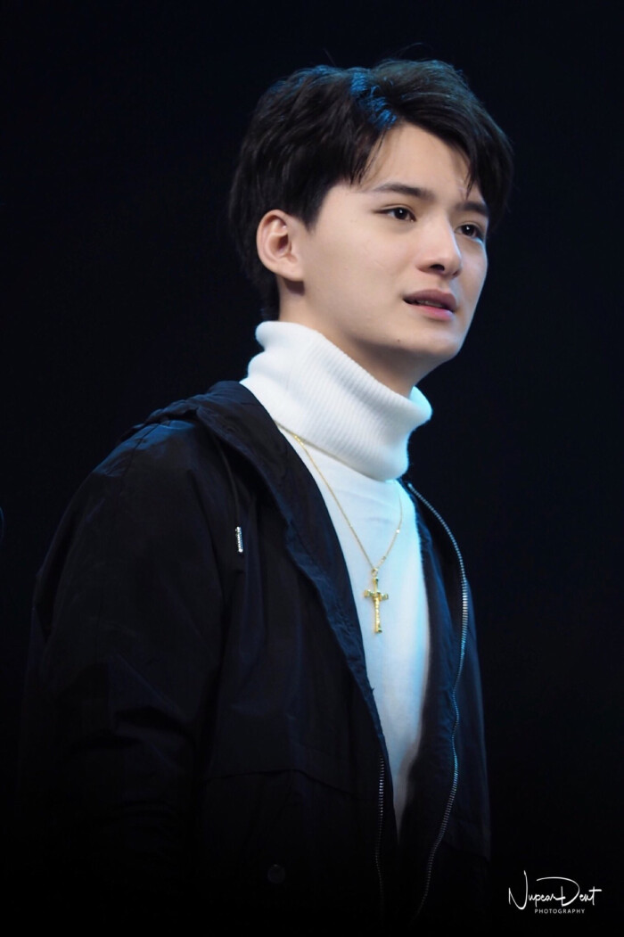 kristperawat 暖暖 阿日学长 arthit 王慧侦 泰剧一年生