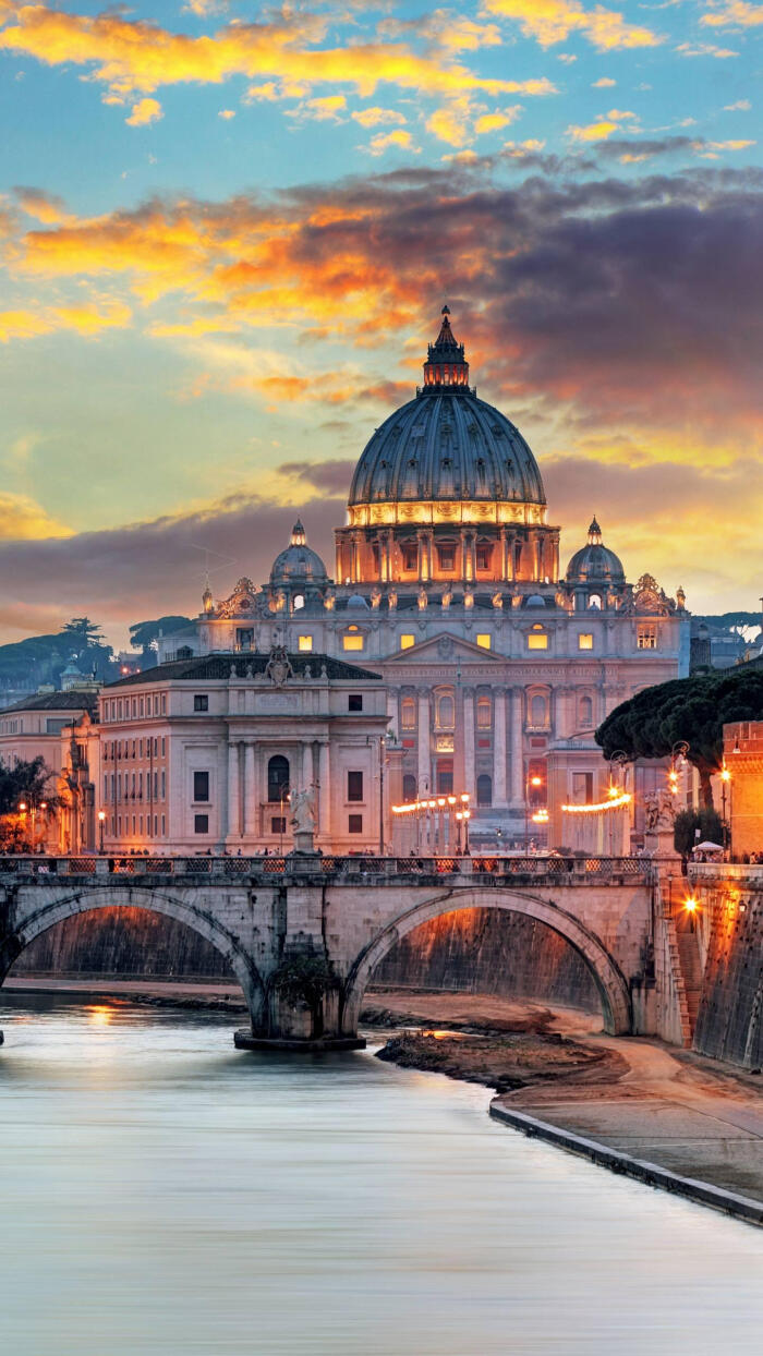 梵蒂冈全球领土面积最小、人口最少的国家,…