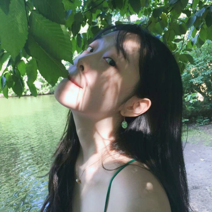 sulli崔雪莉头像.