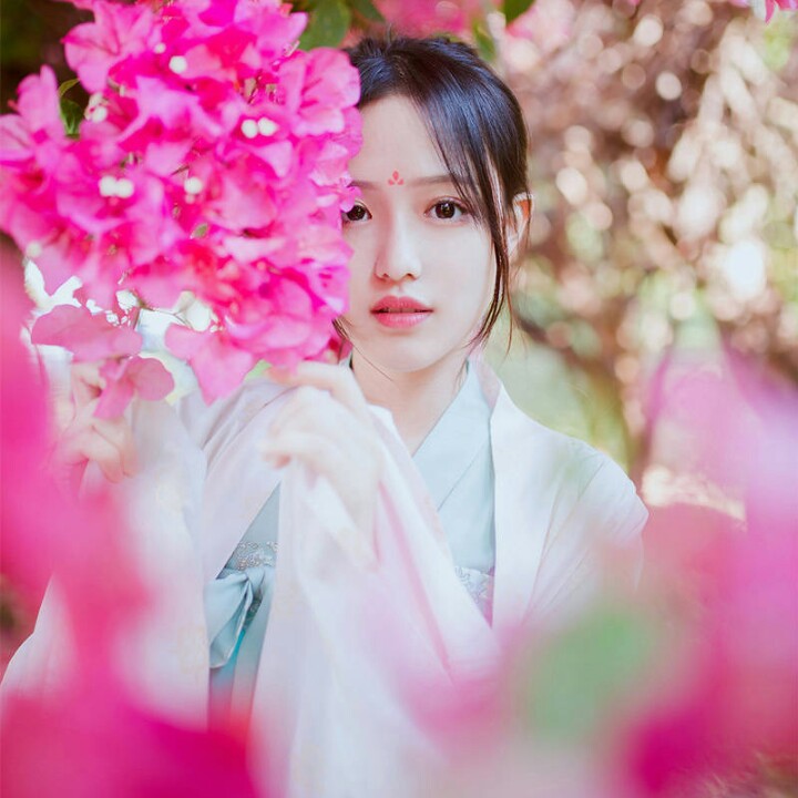 古风真人 壁纸 女生头像 女头 小清新 虐心 唯美 高清 意境 古风 古风