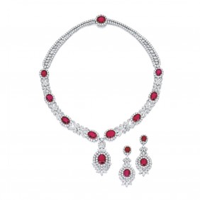 红宝石配钻石项链及吊耳环套装,项链及耳环…