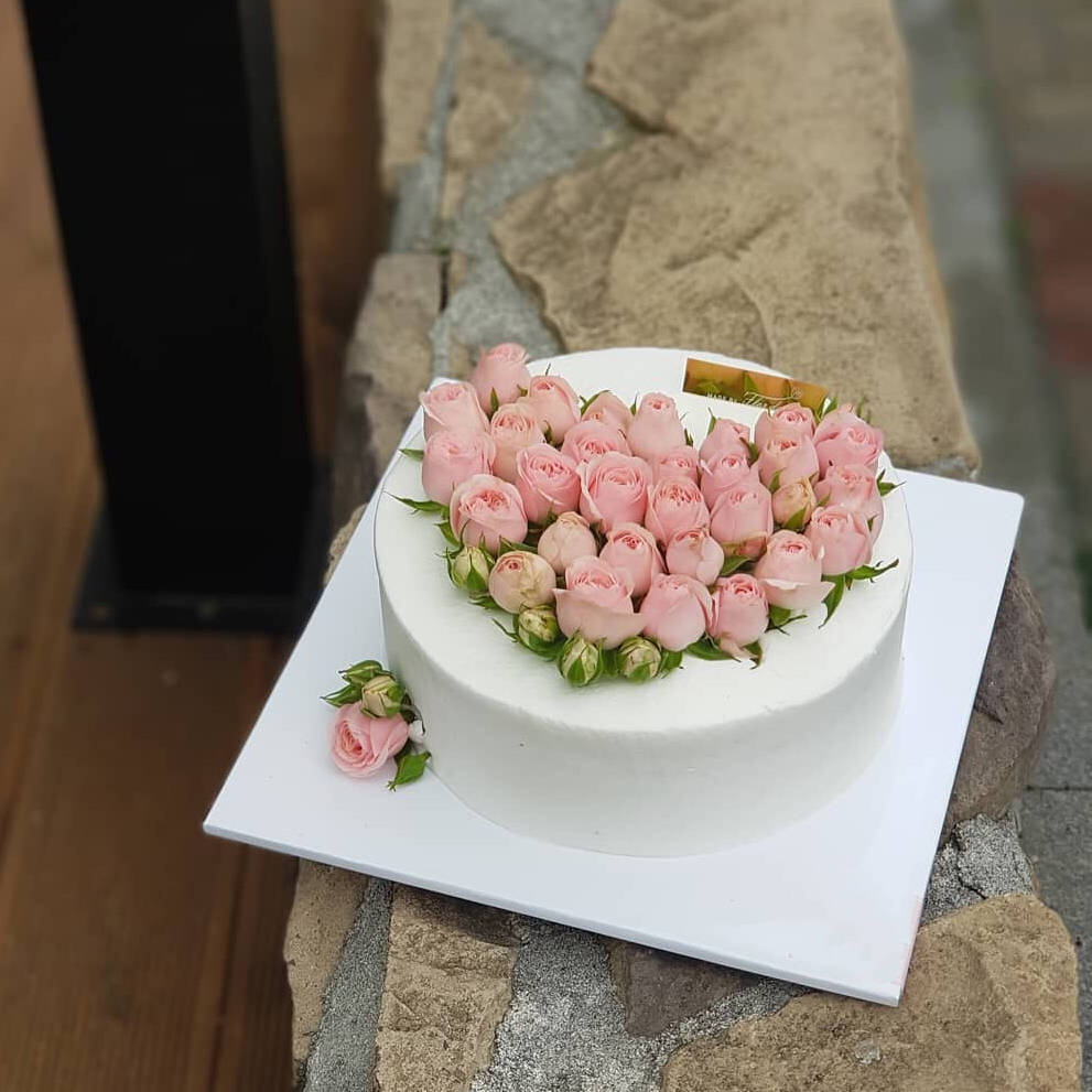 鲜花蛋糕