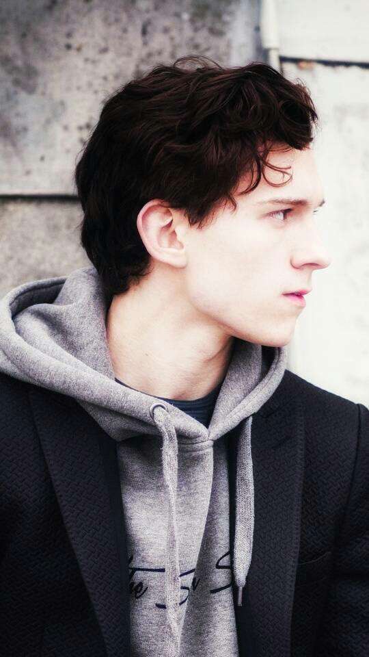 tomholland