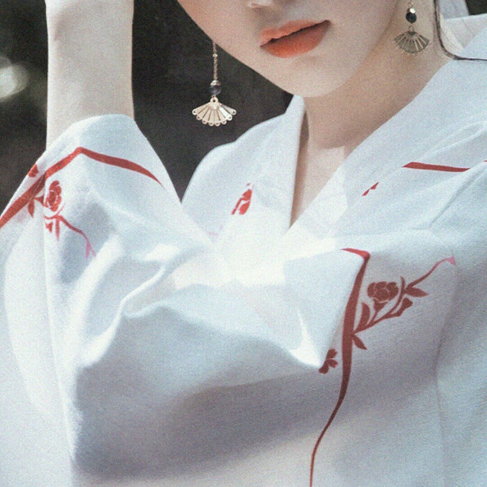 〔 日式和服头像 〕自截" 女生头像