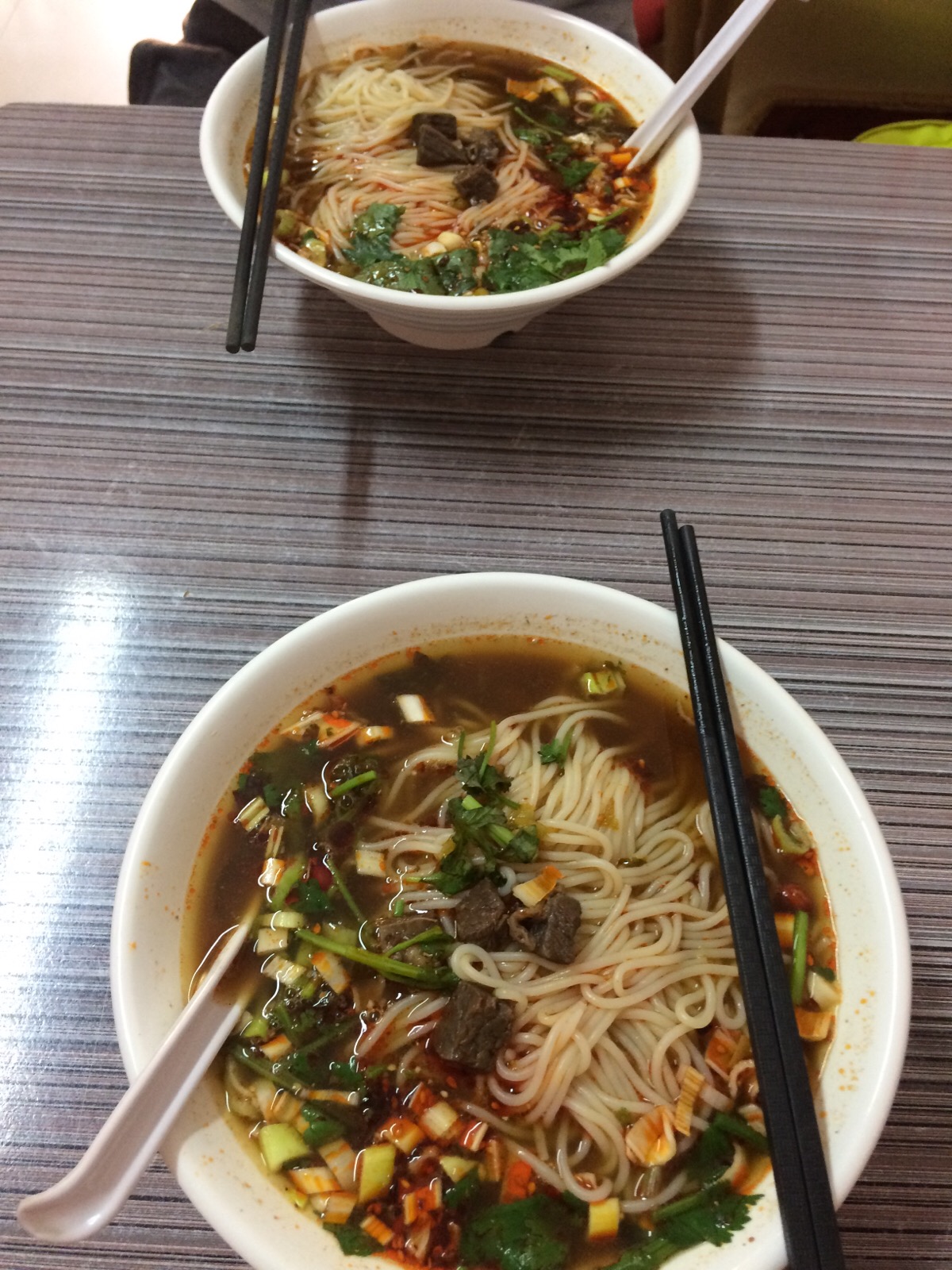 和男朋友出去玩吼吼