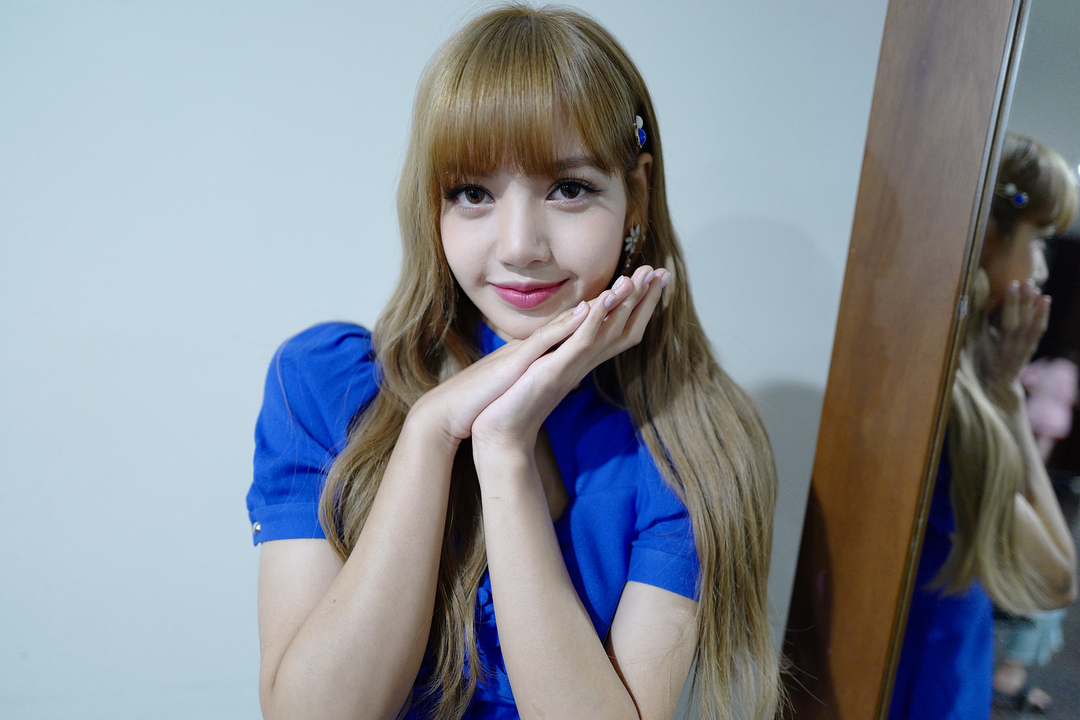 blackpink lisa