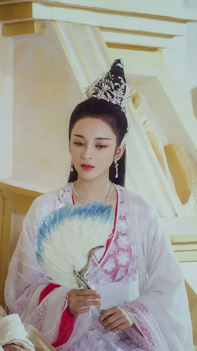 王一菲 