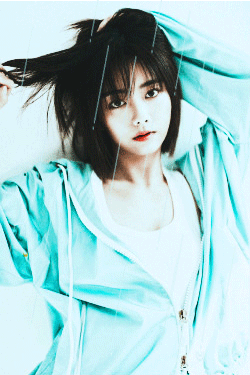 谭松韵,1990年5月31日出生于四川泸州,中国内地新生代女演员.