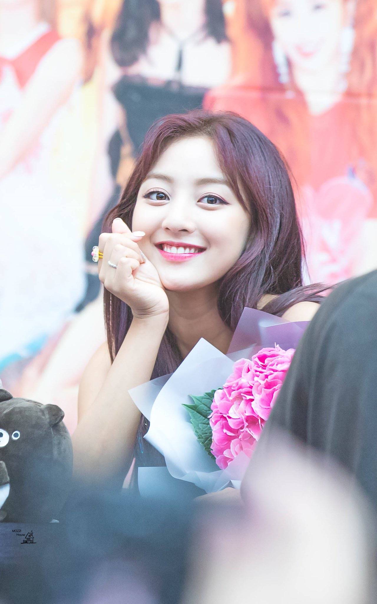 朴志效 jihyo twice成员