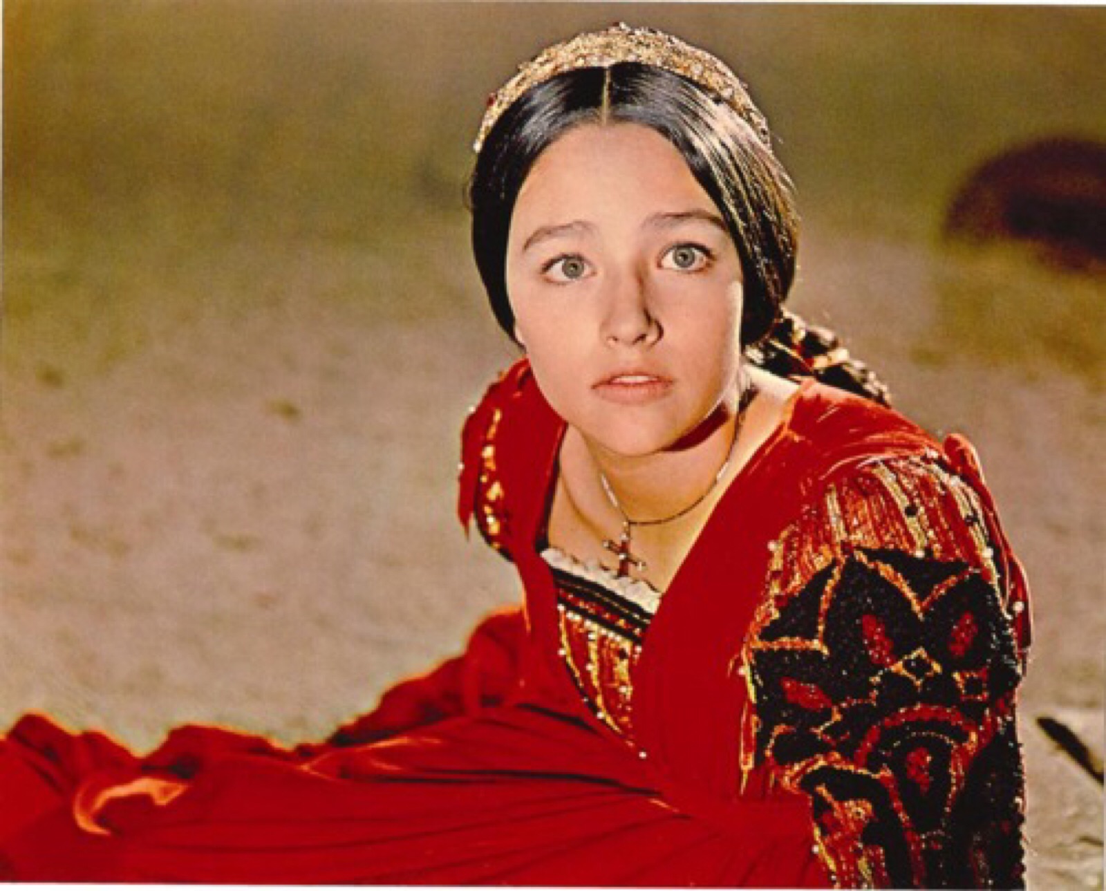 奥丽维娅·赫西(olivia hussey