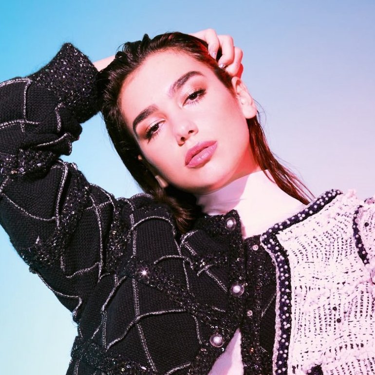 dua lipa.