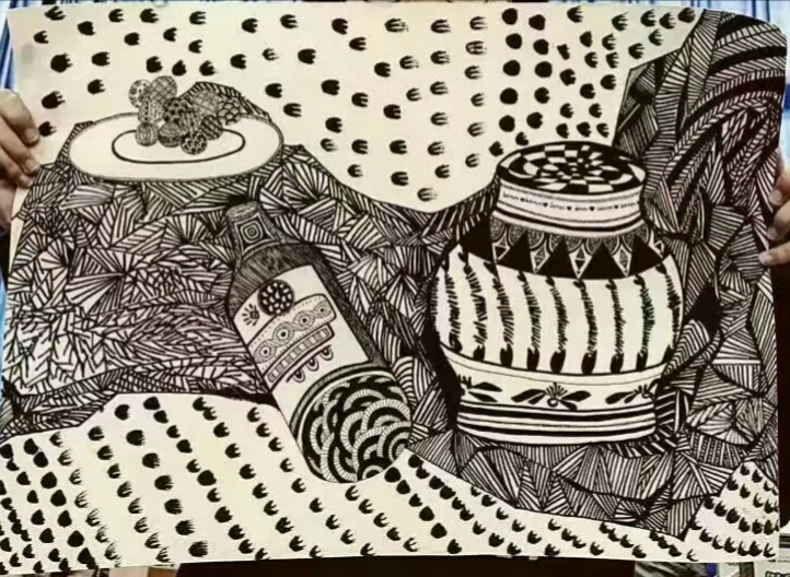 儿童装饰画,黑白插画,缠绕画,线描