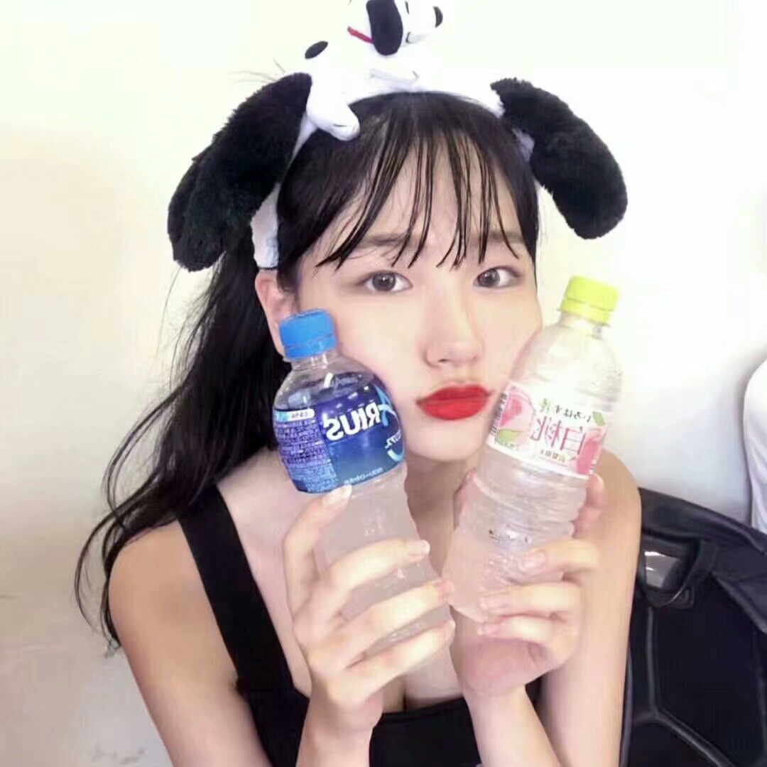 女生头像.拿图点赞图片或收藏专辑.