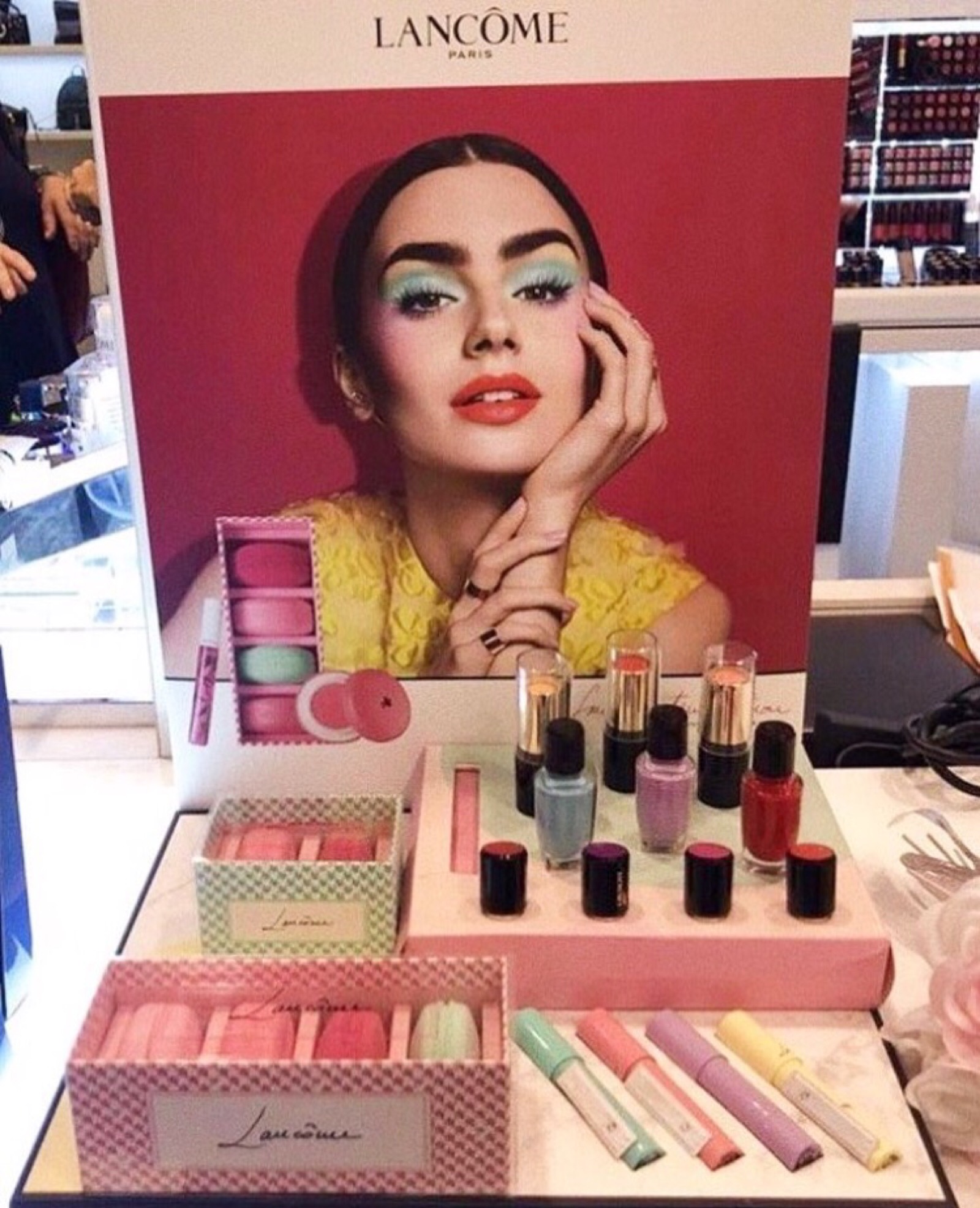 lily collins ins