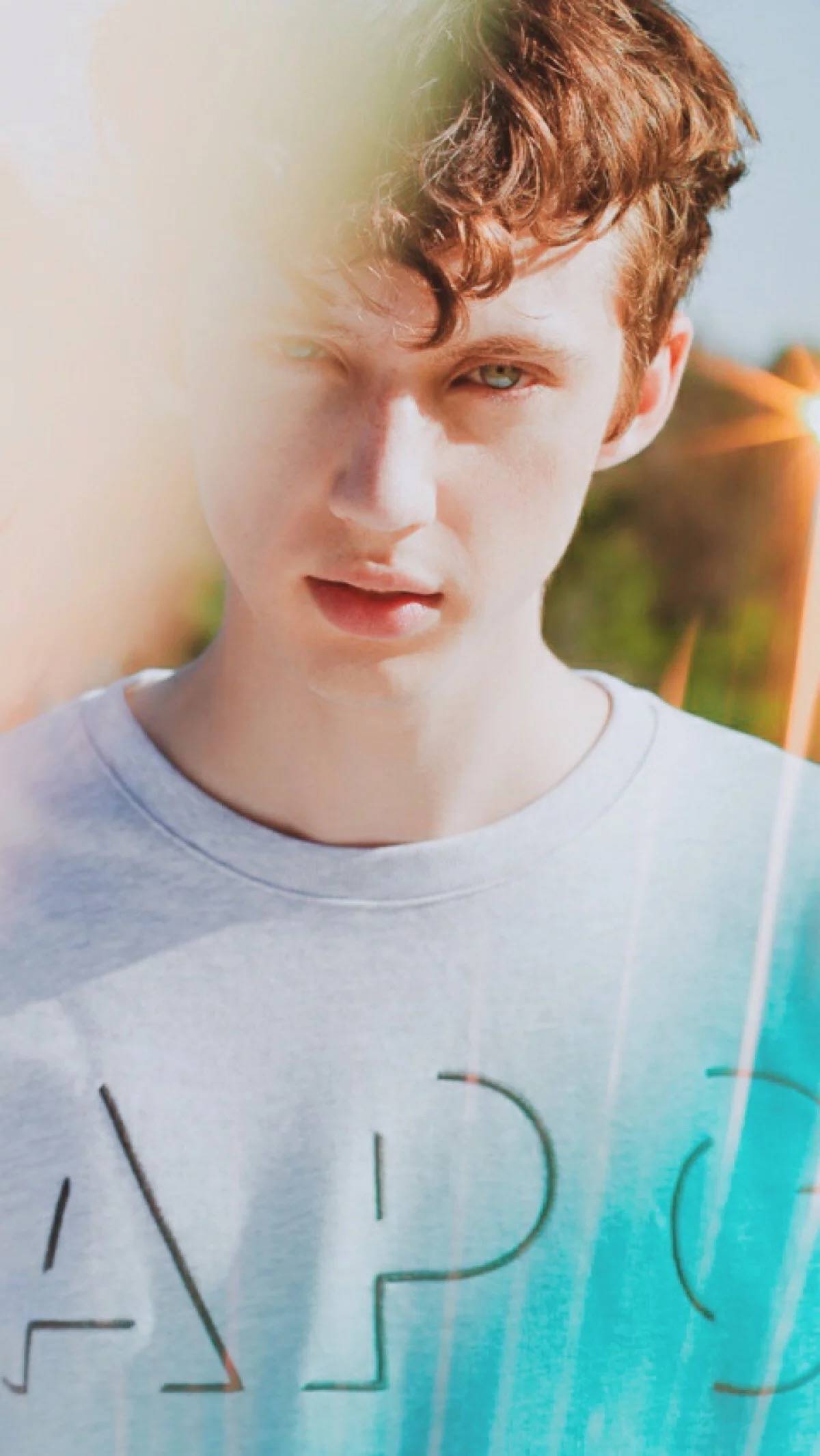 troye sivan 高清壁纸