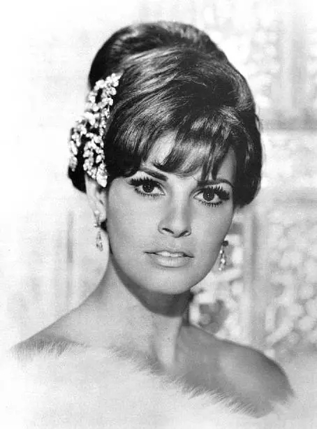 拉蔻儿·薇芝 raquel welch