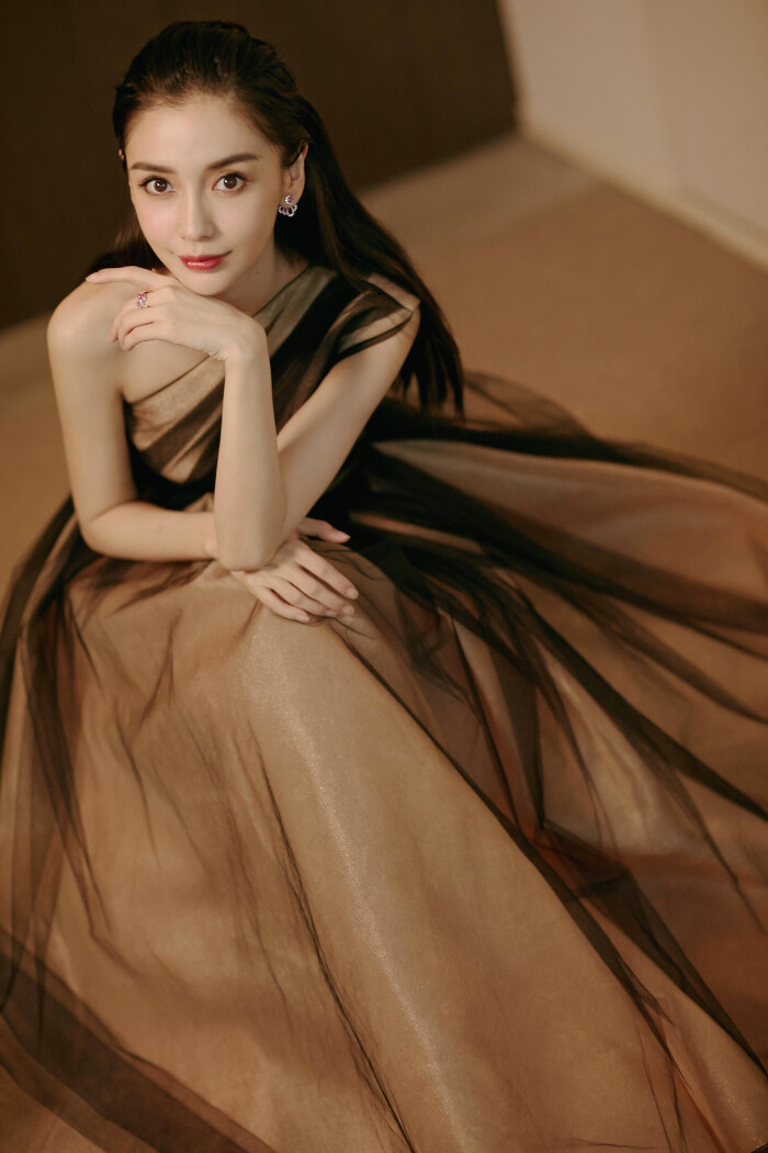 angelababy //180908 2018智族gq moty年度人物颁奖盛典