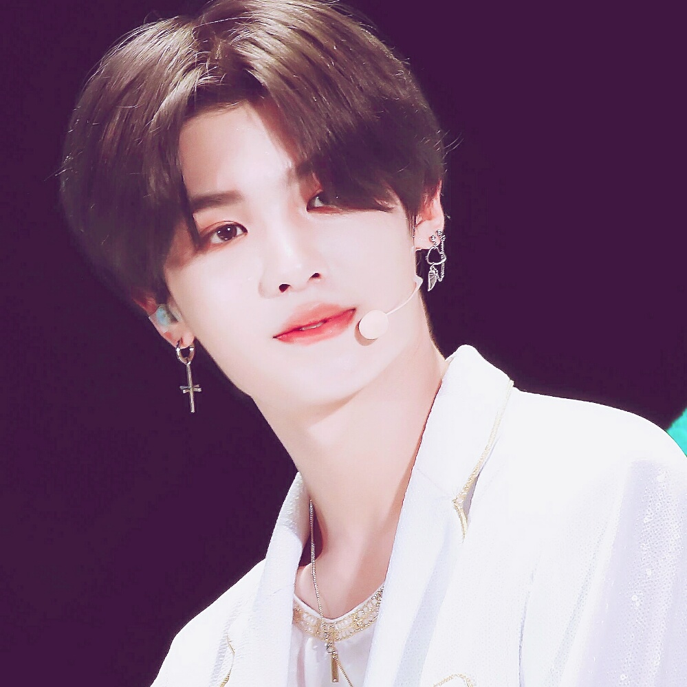 黄明昊