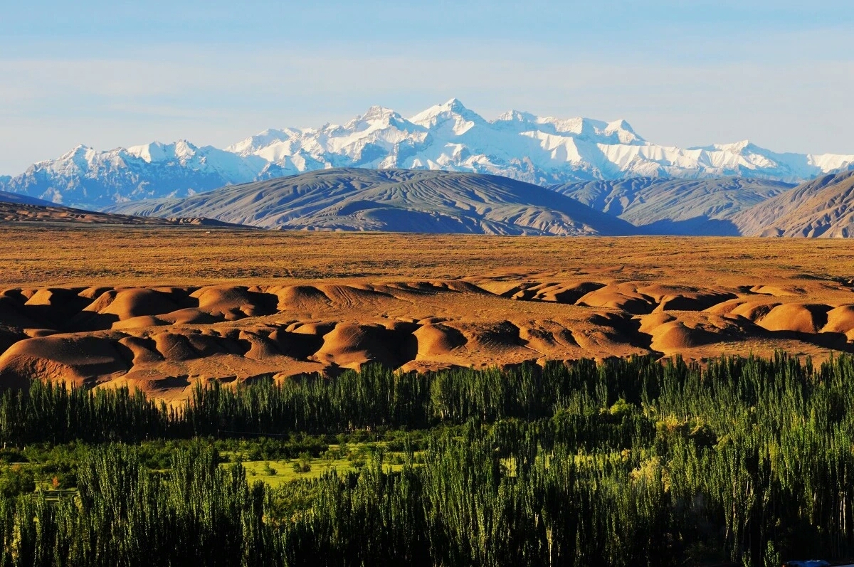 新疆昆仑山