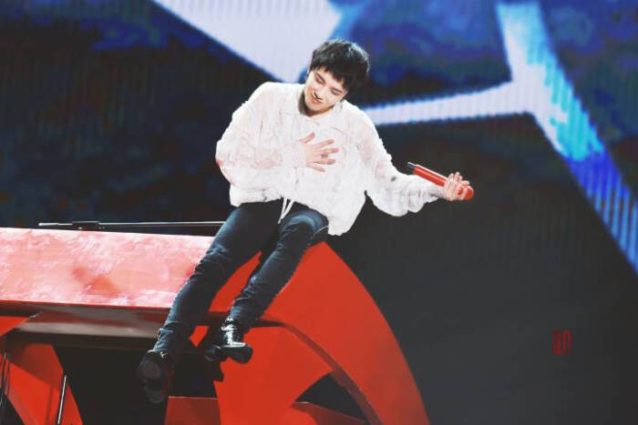 华晨宇 鸟巢演唱会 五年之约