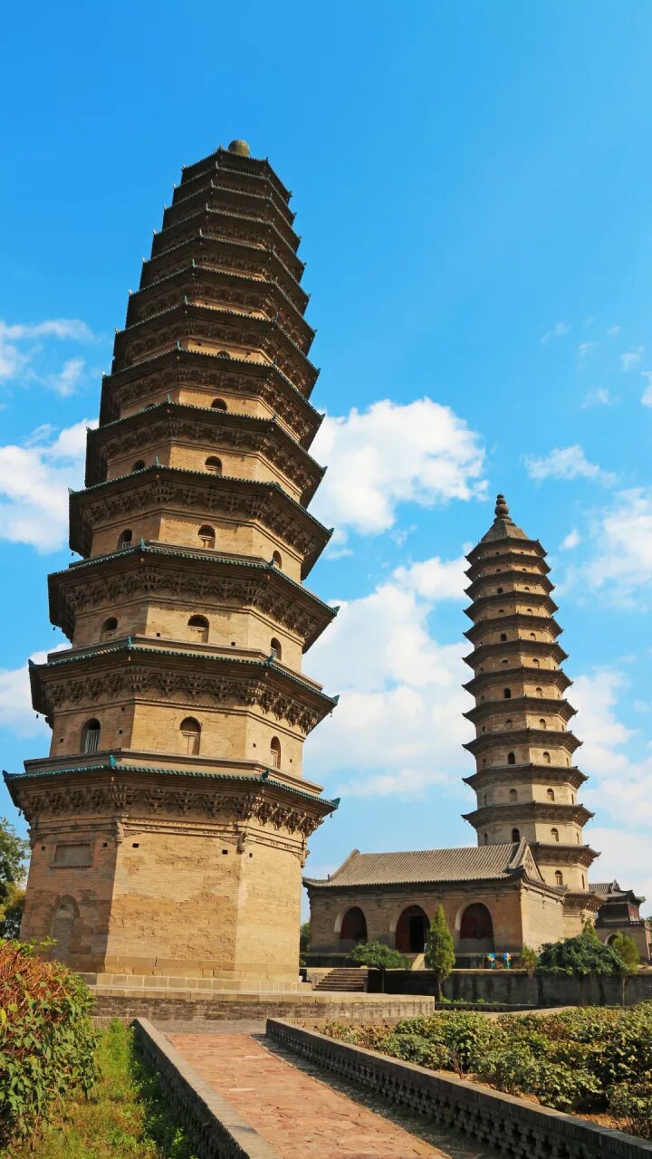 永祚寺双塔山西太原